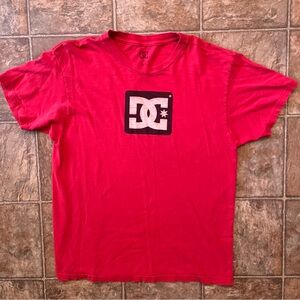 GUC - DC Shoes Classic Logo Tee Red Medium Skate Streetwear Y2K